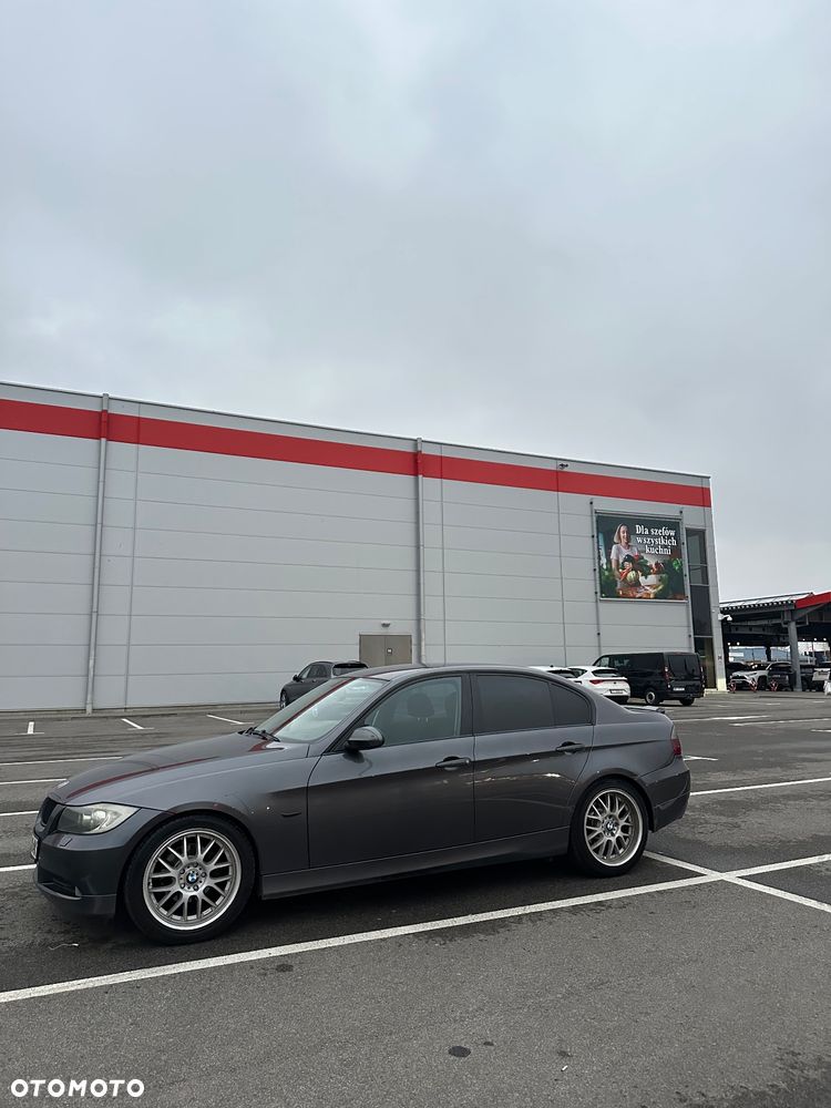 BMW Seria 3 - 1