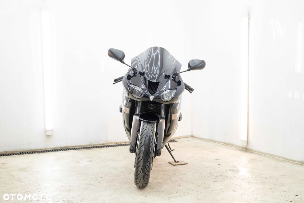 Kawasaki ZX - 3