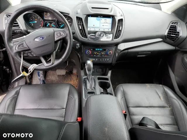 Ford Escape 2.0 EcoBoost AWD Titanium - 8
