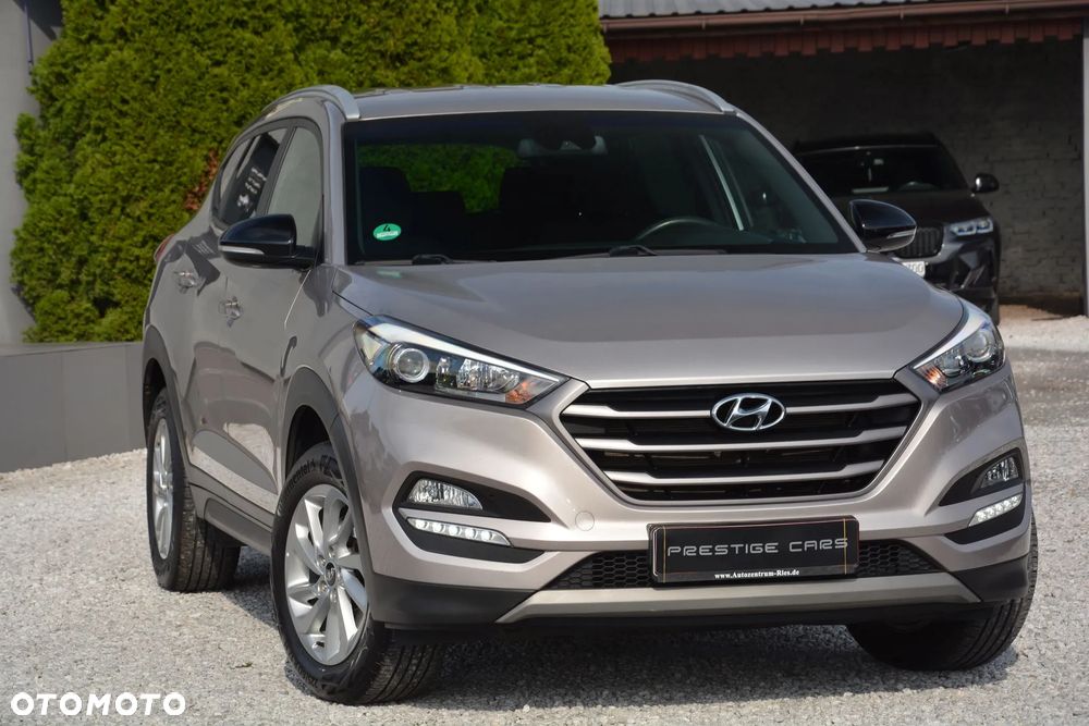 Hyundai Tucson blue 1.6 GDi 2WD Passion - 2