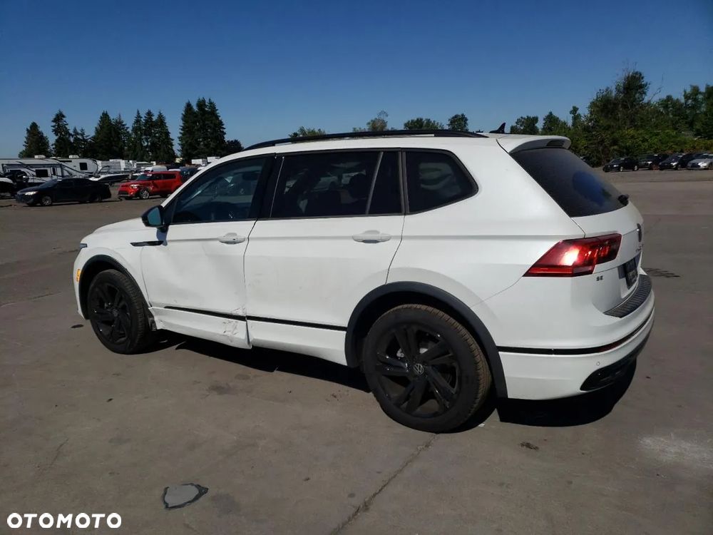 Volkswagen Tiguan - 4