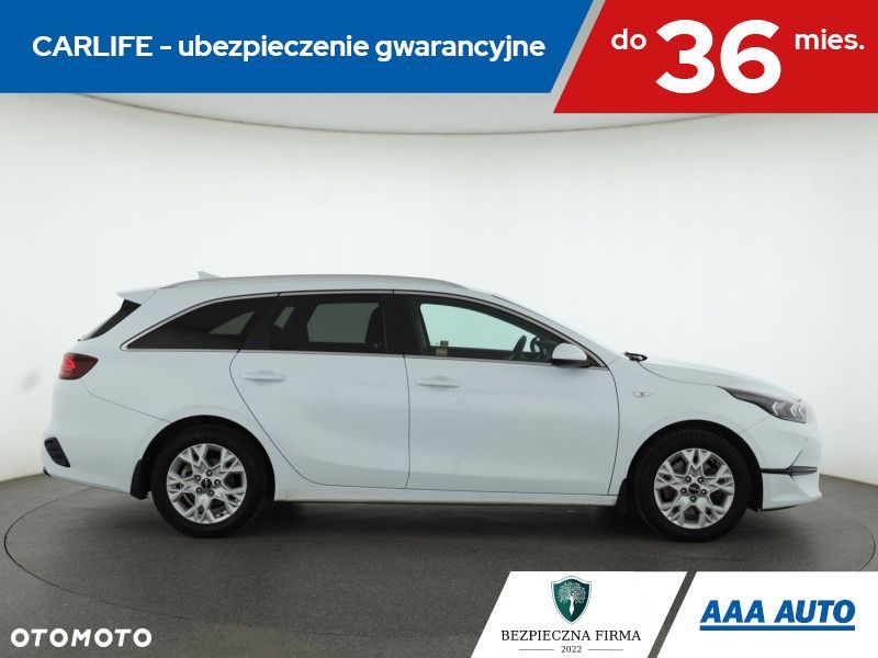 Kia Ceed - 8