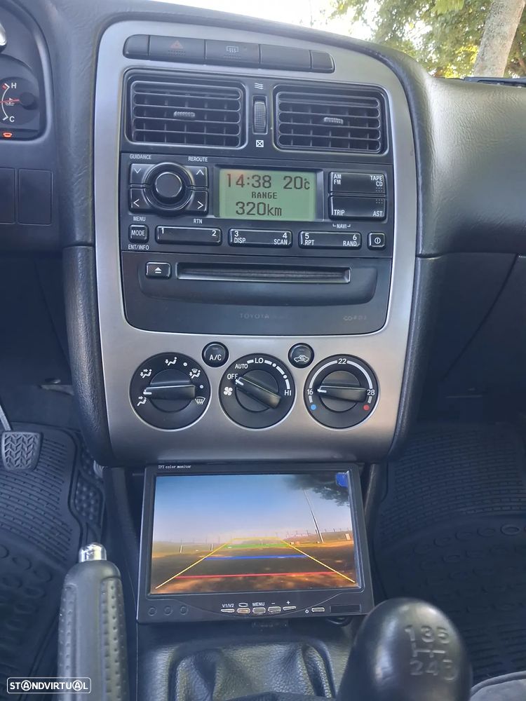 Toyota Avensis - 17