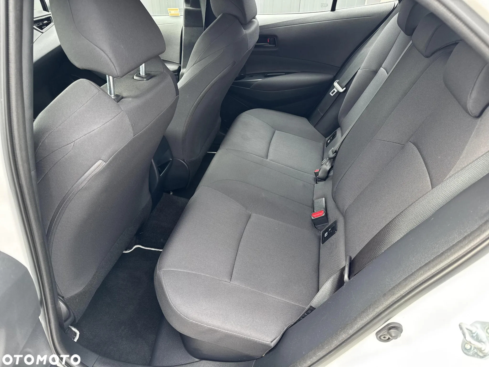 Toyota Corolla 1.8 Hybrid GPF Active - 22