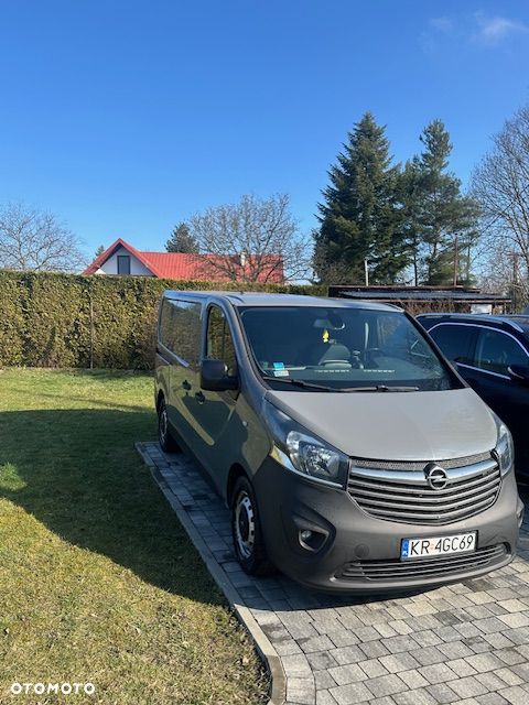 Opel Vivaro - 2