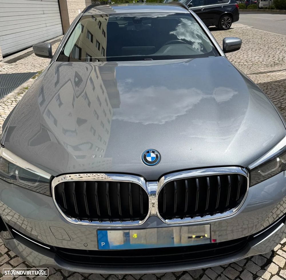 BMW 530 e - 3