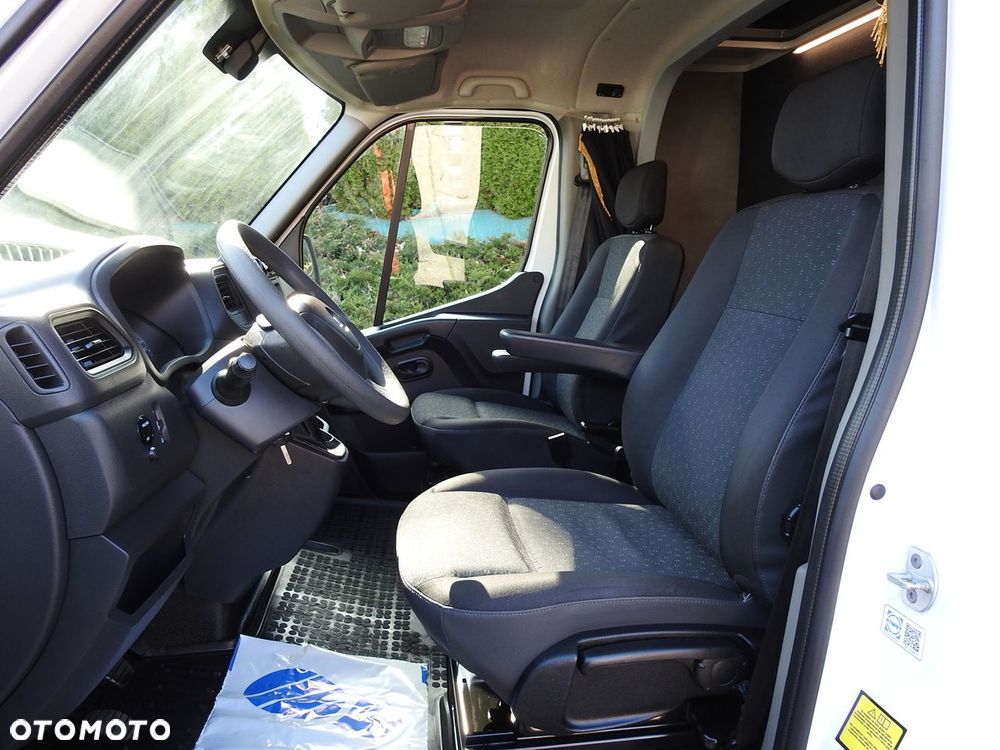Opel MOVANO PLANDEKA 10 PALET WEBASTO TEMPOMAT KLIMATYZACJA LEDY PNEUMATYKA  165KM - 27