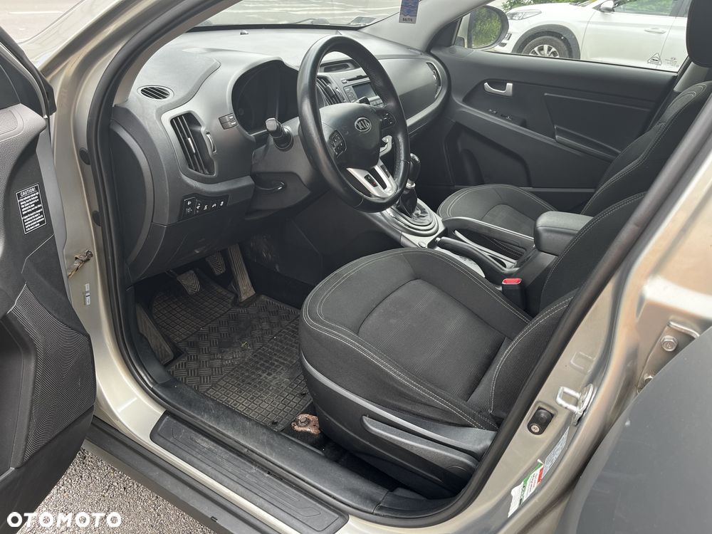 Kia Sportage 2.0 CRDI S - 3