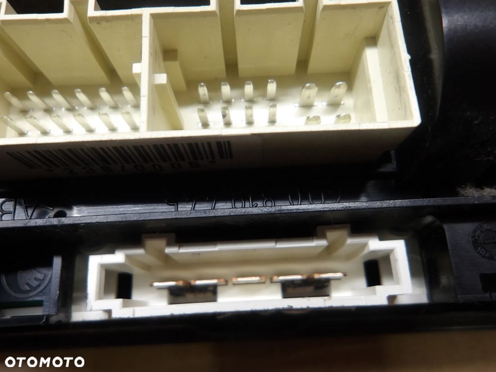 VW POLO IV 9N 3D 1.4B PANEL NAWIEWU KLIMATYZACJI 6Q0820075C - 4