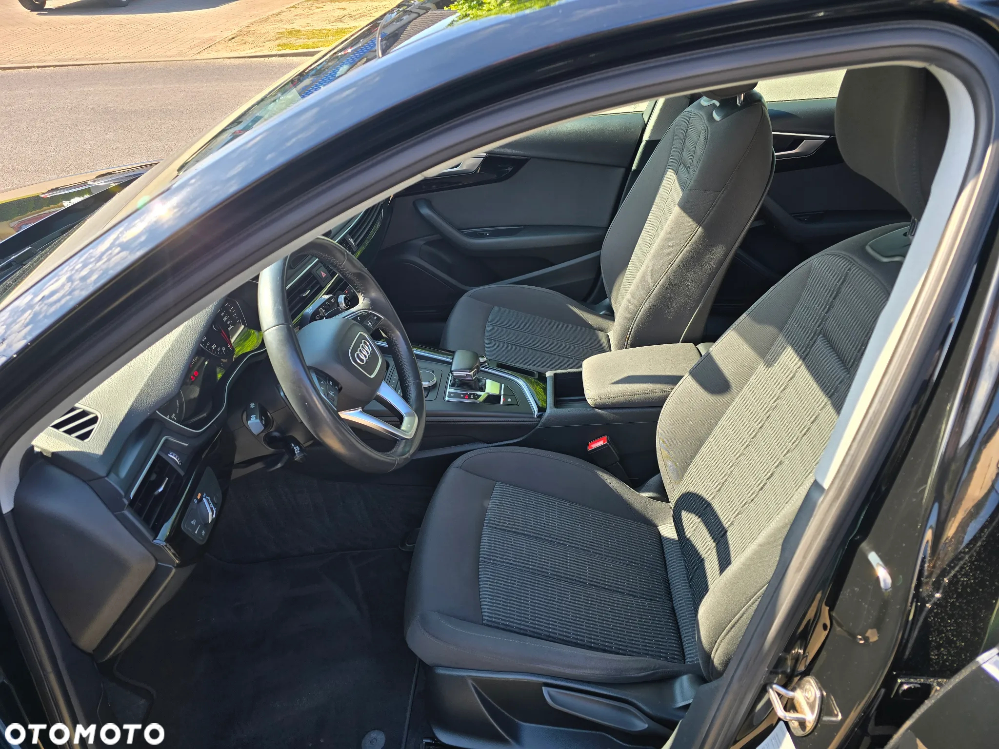 Audi A4 Avant 2.0 TDI S tronic design - 22