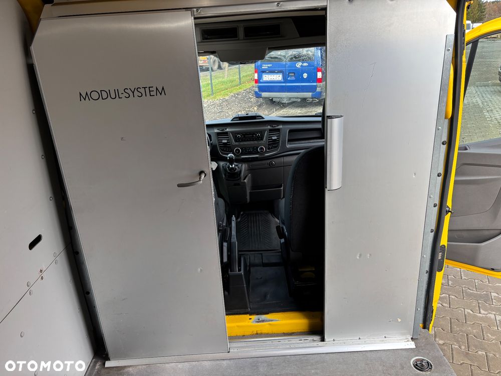 Ford Transit - 13