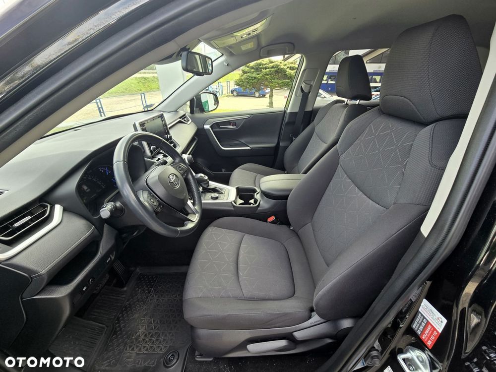 Toyota RAV4 - 11