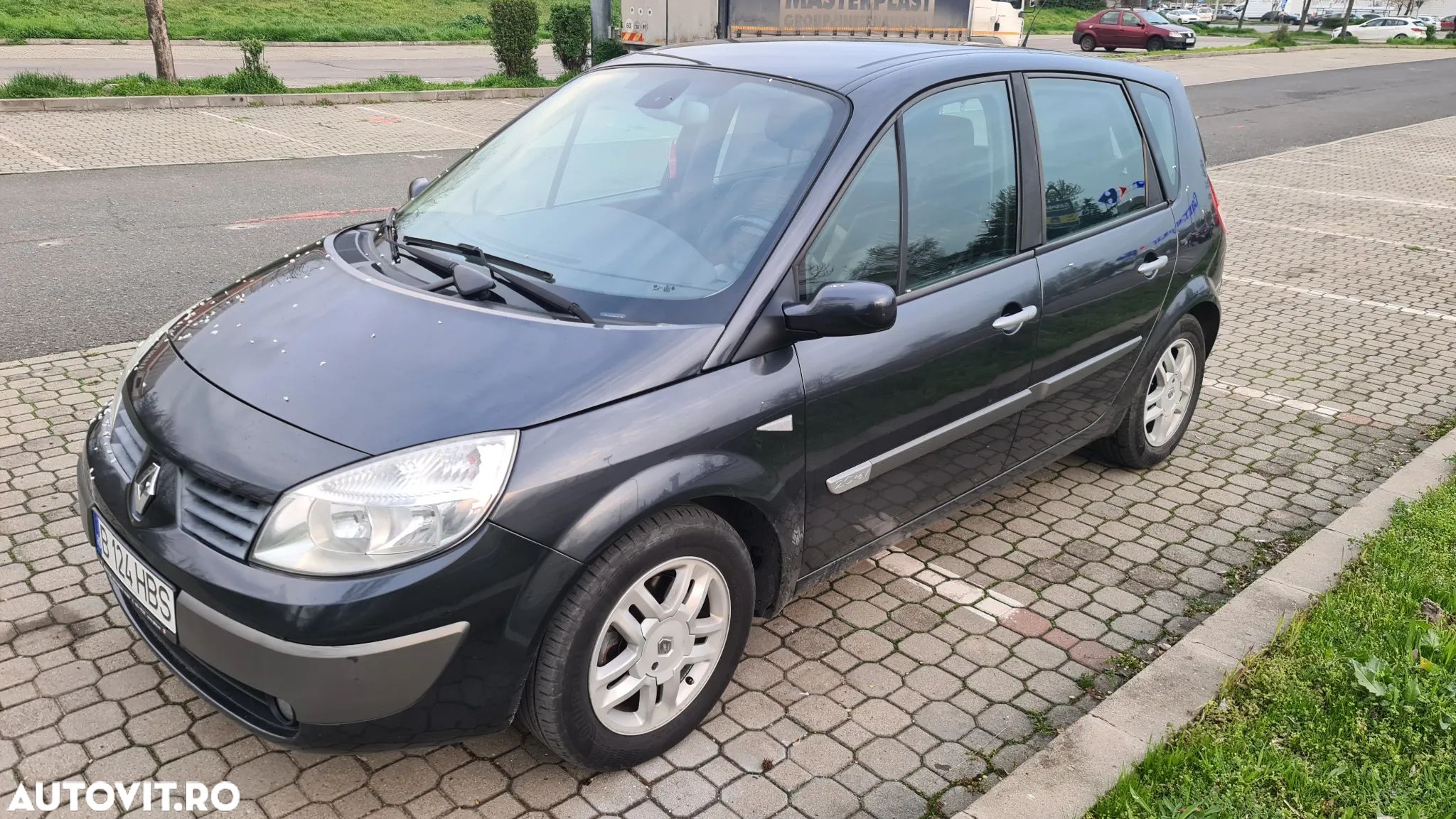 Renault Scenic 2.0 16V Aut. Dynamique - 1
