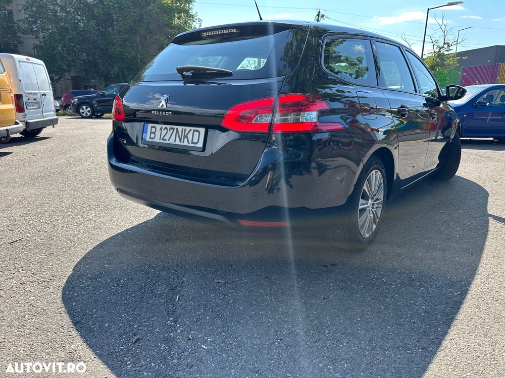 Peugeot 308 1.2 L PureTech Turbo S&S Active - 3