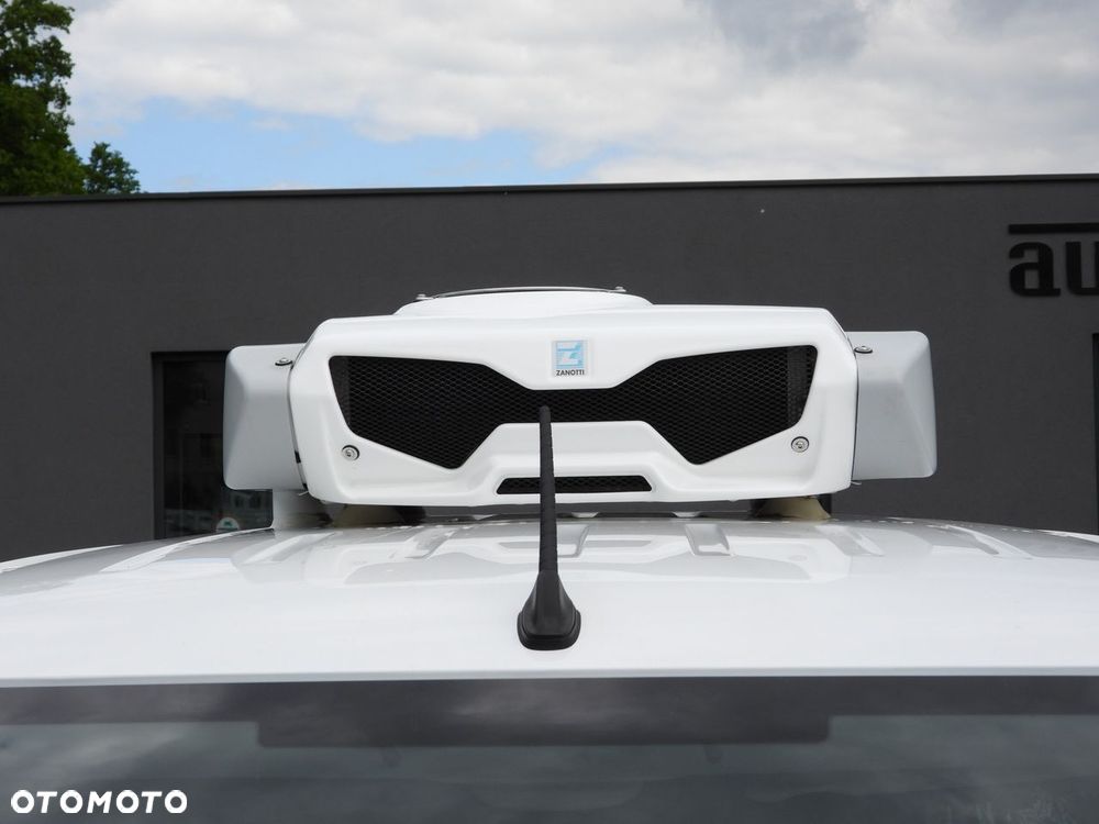 Toyota PROACE CITY  FURGON CHŁODNIA  -15*C ZASILANIE 230V TEMPOMAT KLIMATYZACJA  100KM - 24