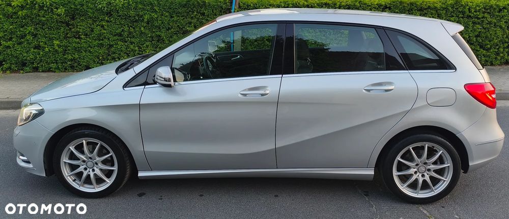 Mercedes-Benz Klasa B 180 (BlueEFFICIENCY) - 14