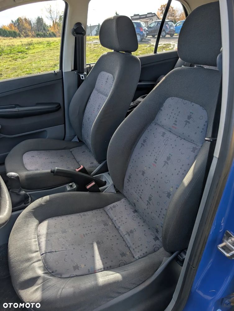 Skoda Fabia 1.2 HTP Classic - 12