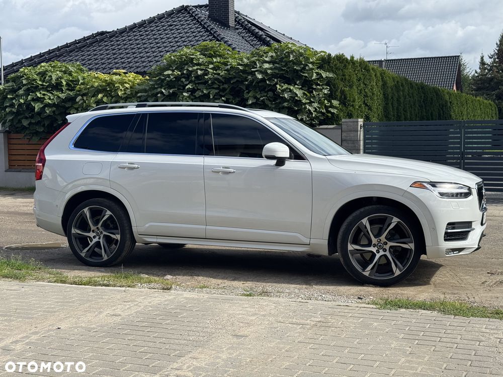 Volvo XC 90 - 7