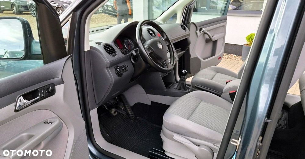 Volkswagen Caddy - 28