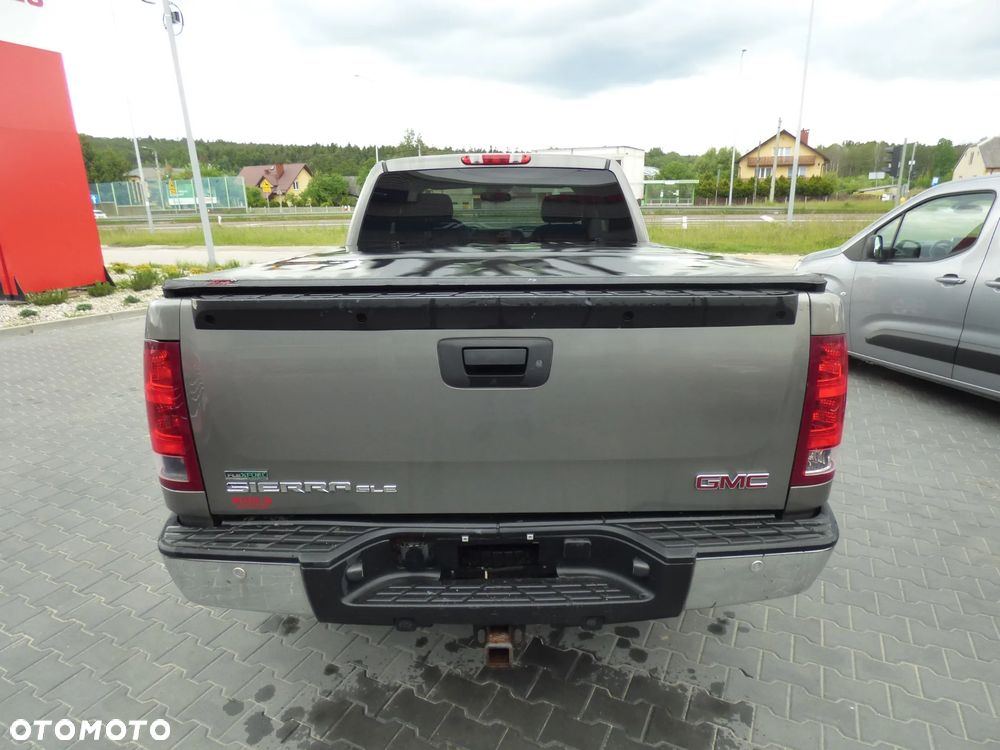 GMC Sierra - 6
