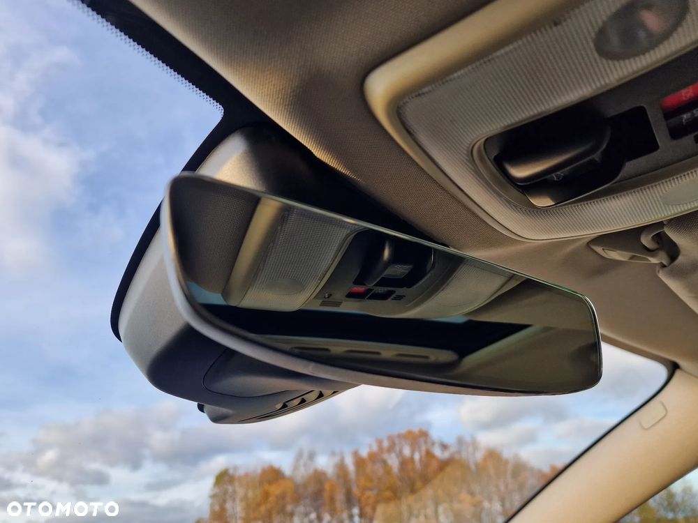 Volvo S60 T5 Geartronic Summum - 23