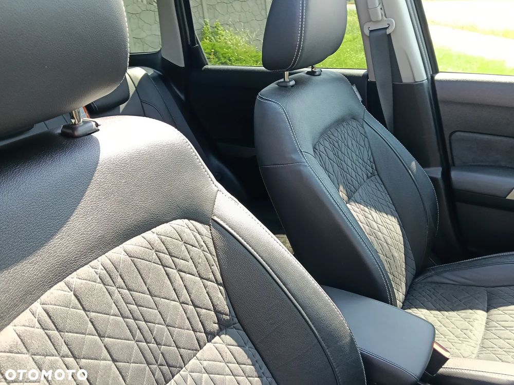 Suzuki Vitara 1.5 Dualjet Hybrid AGS Comfort+ "SHINKAI" - 12