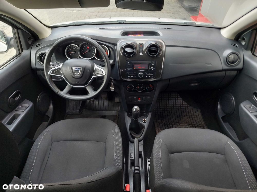Dacia Sandero - 6
