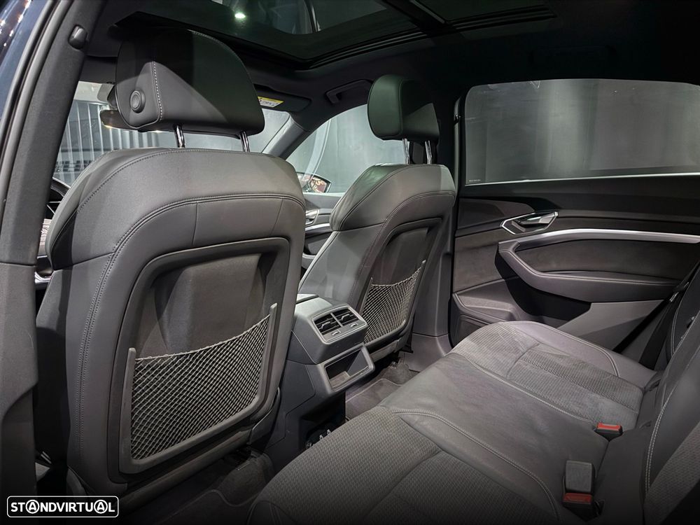 Audi Q8 e-Tron Sportback 50 quattro S line - 38
