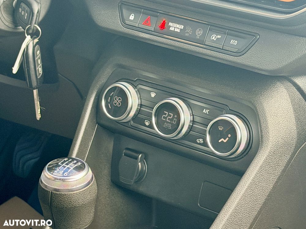 Dacia Sandero TCe 90 MT6 Comfort - 10