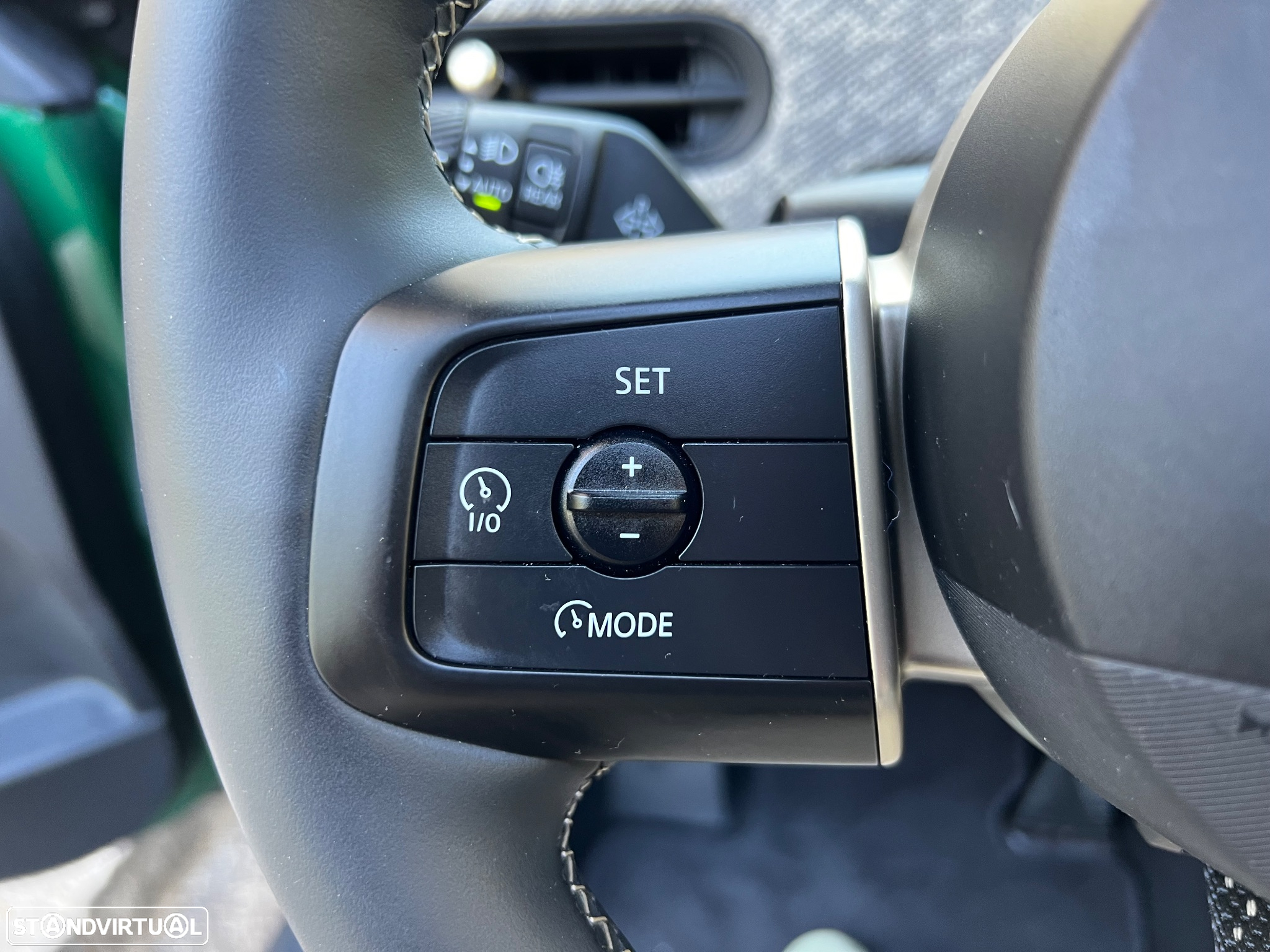 MINI 3 Portas Cooper C Favoured M - 19