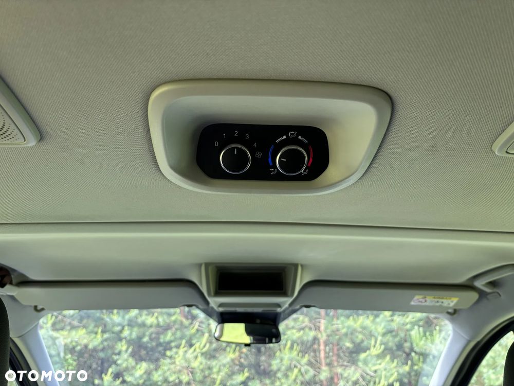 Ford Tourneo Custom 2.0 TDCi L1 Sport SelectShift - 12