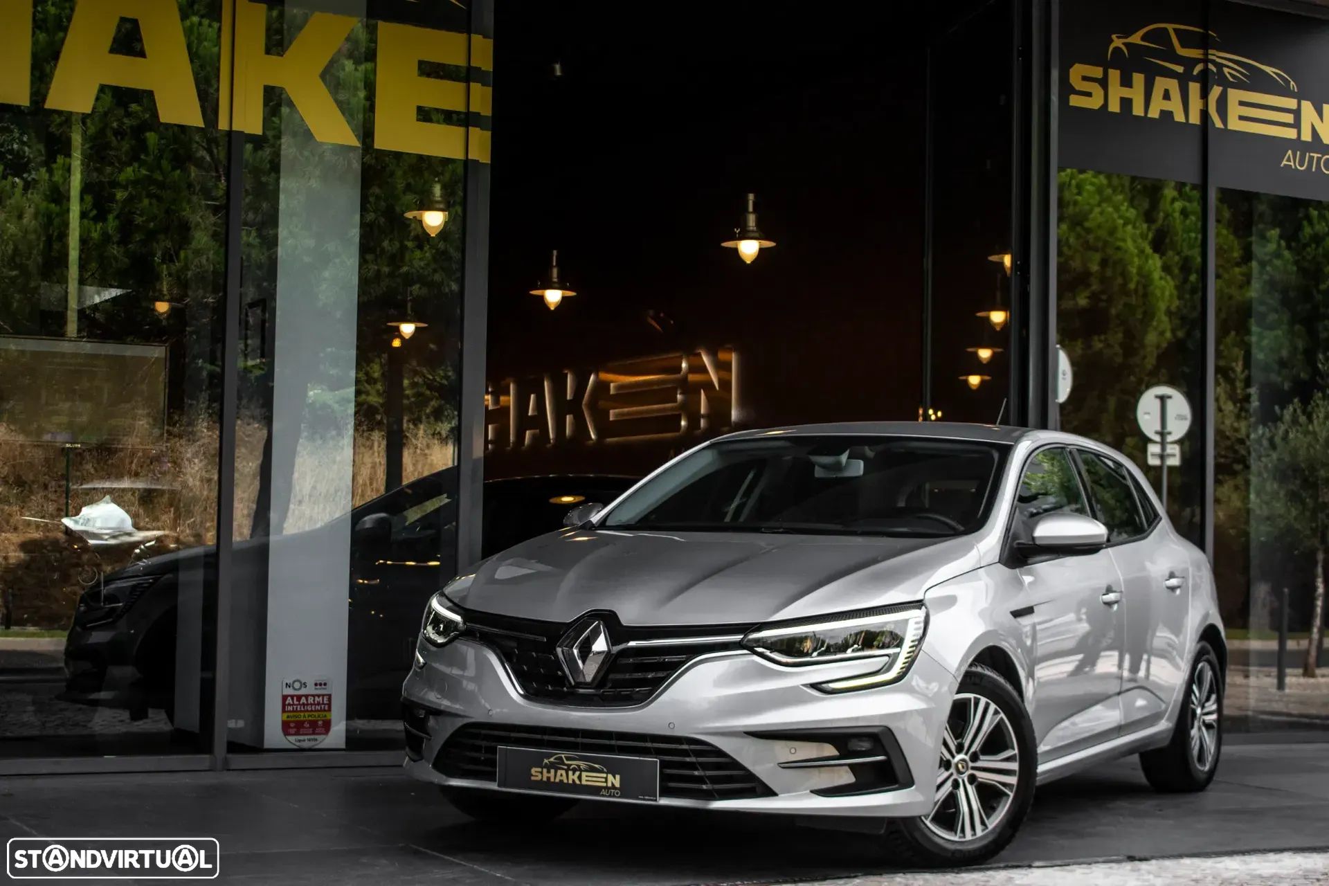 Renault Mégane 1.5 Blue dCi Equilibre - 1