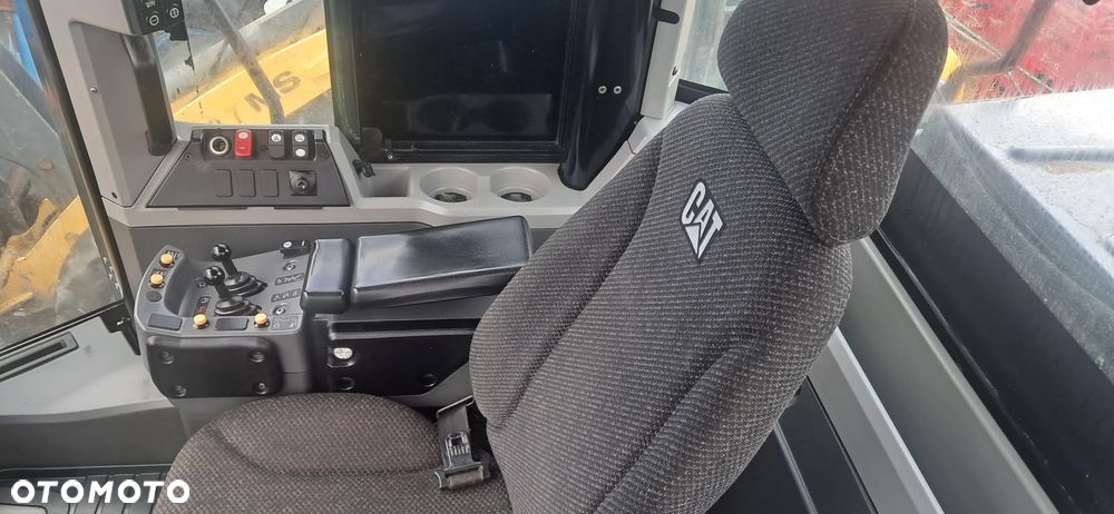 Caterpillar 950 M - 9