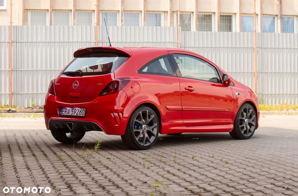 Opel Corsa 1.6T OPC - 1