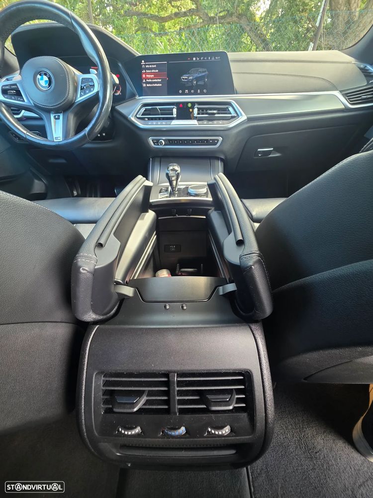 BMW X5 40 i xDrive Pack M - 29