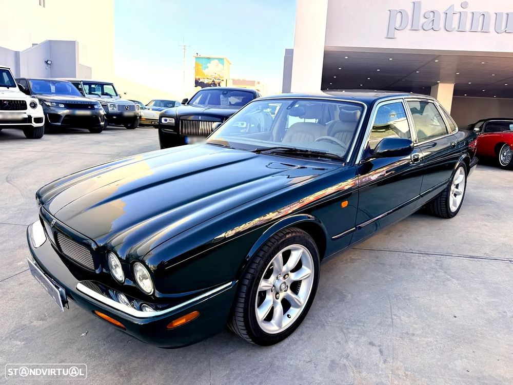 Jaguar XJ XJ8 3.2 Executive - 8