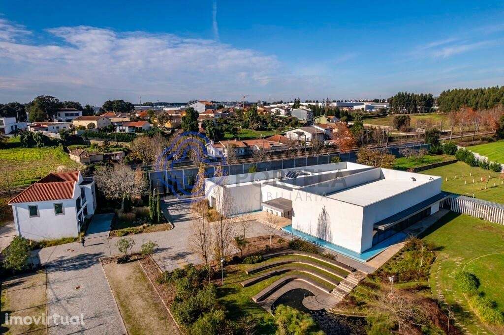 Centro de eventos e congressos na área metropolitana do Porto - Grande imagem: 3/47