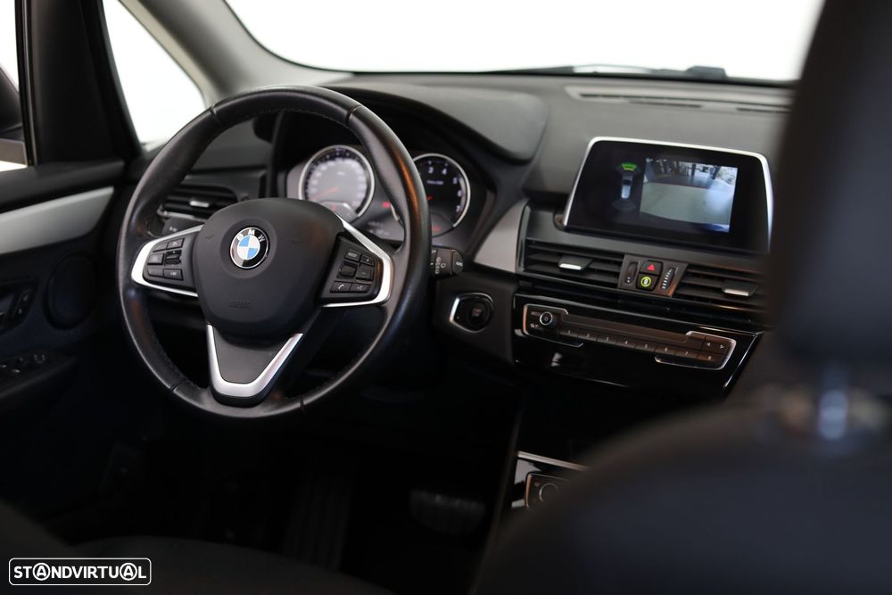 BMW 225xe Active Tourer Advantage - 30