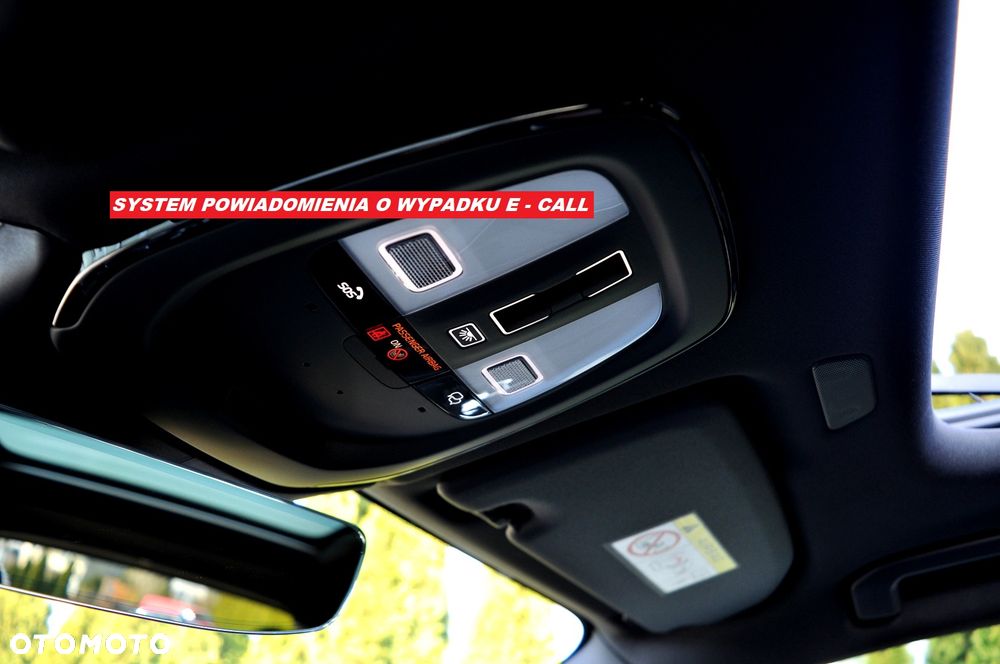 Volvo XC 60 B5 B AWD Plus Black Edition - 26