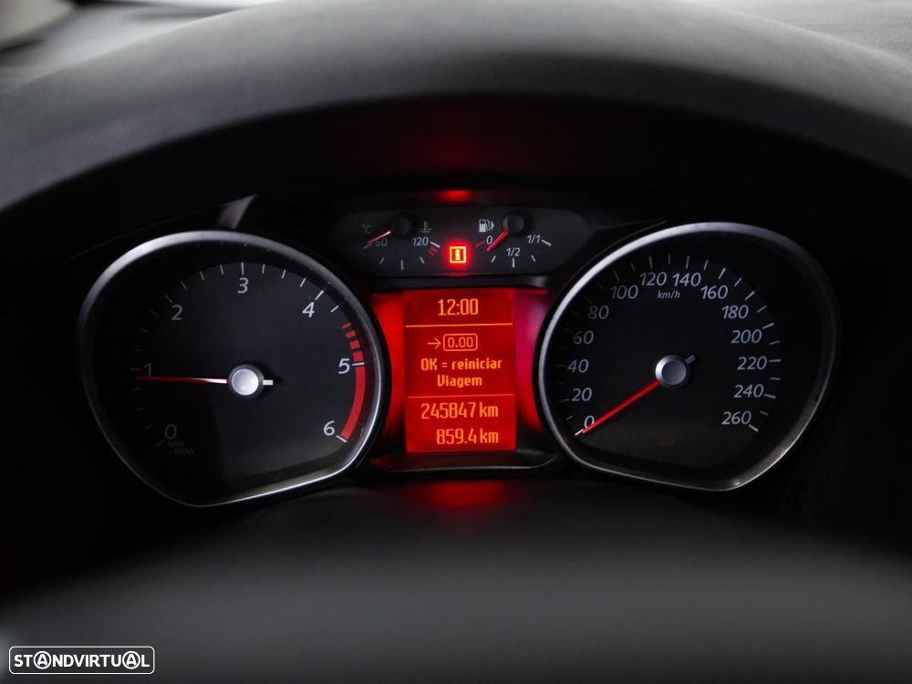 Ford S-Max - 19