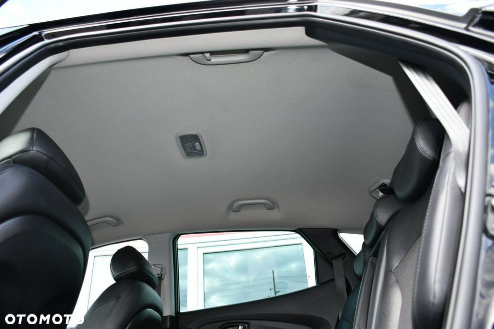 Hyundai ix35 1.7 CRDi 2WD Comfort - 33