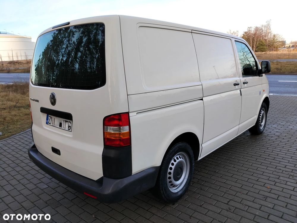 Volkswagen Transporter - 5