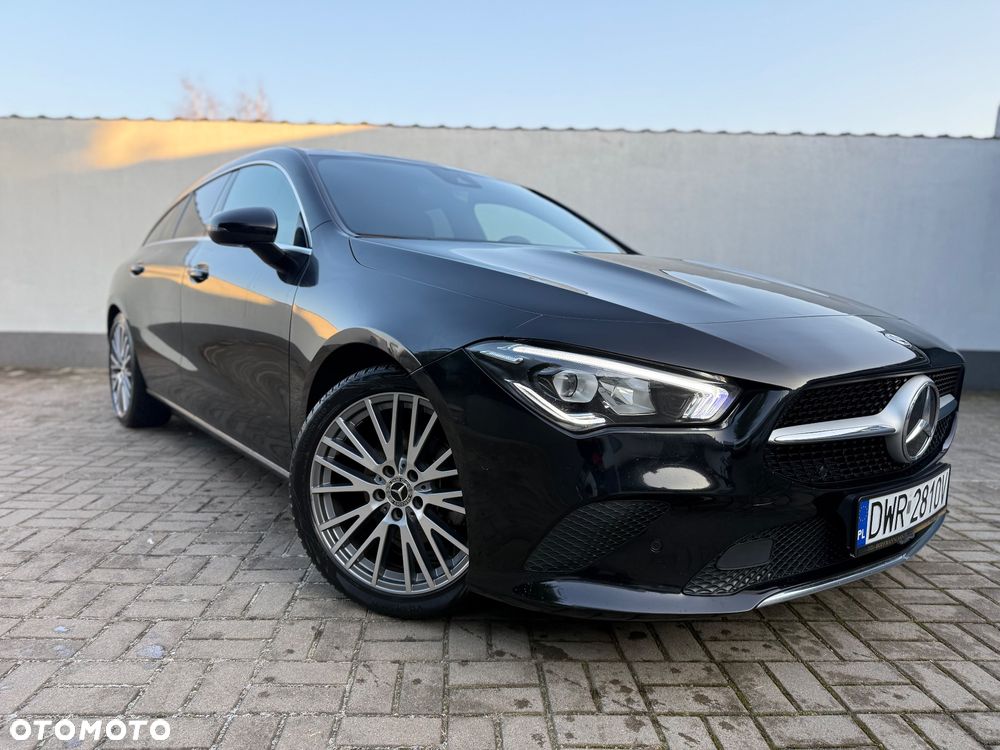Mercedes-Benz CLA 180 7G-DCT Edition 2022 - 2