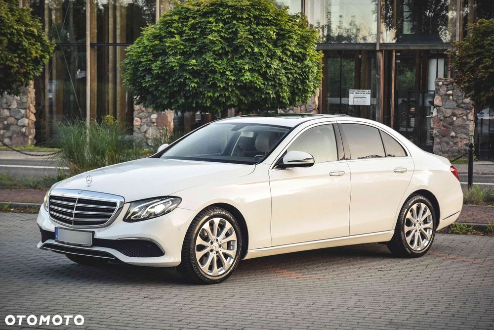 Mercedes-Benz Klasa E 300 9G-TRONIC Avantgarde - 8