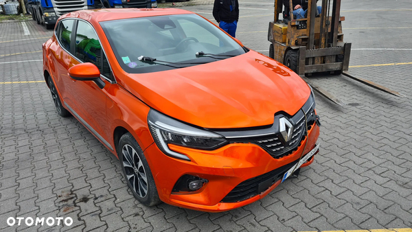 Renault Clio E-TECH Hybrid 140 INTENS