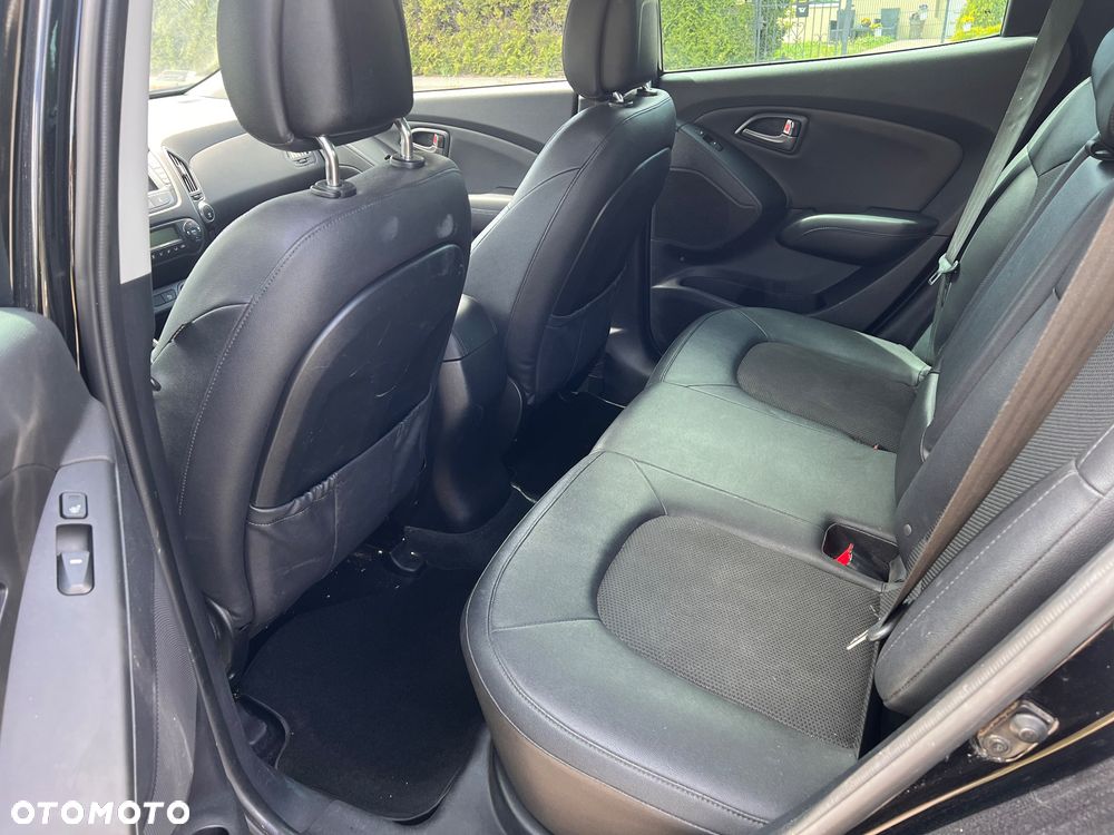 Hyundai ix35 2.0 CRDi Premium 2WD - 11