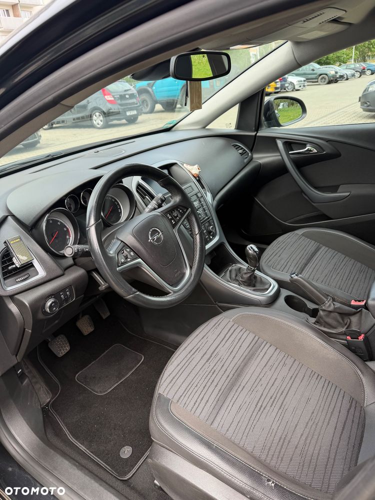 Opel Astra 1.6 CDTI Sport - 11