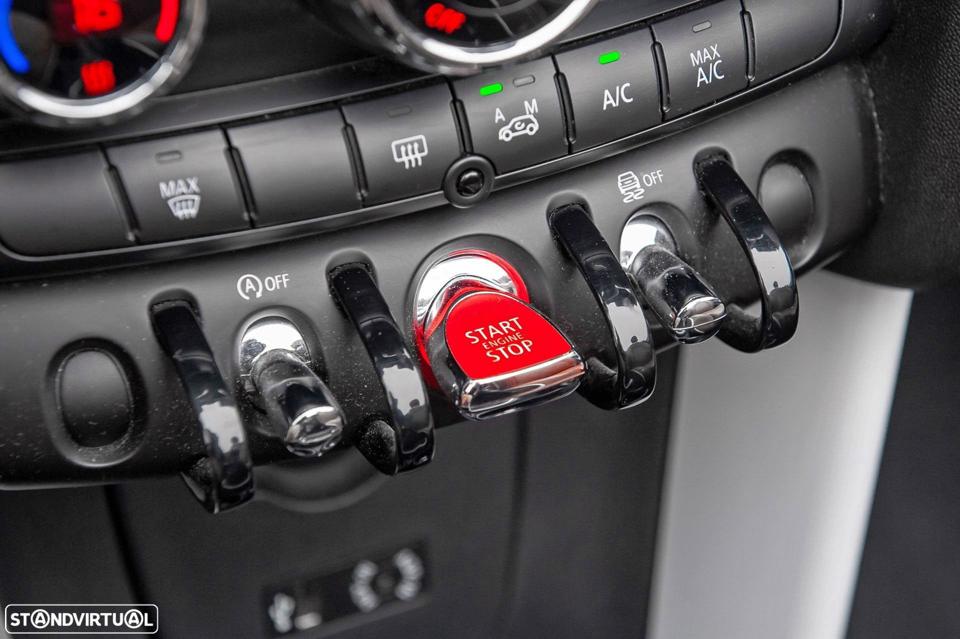 MINI Cabrio - 22