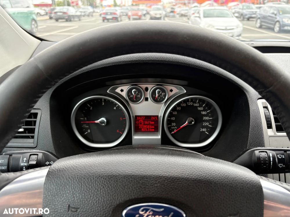 Ford Kuga 2.0L TDCi DPF Titanium - 3