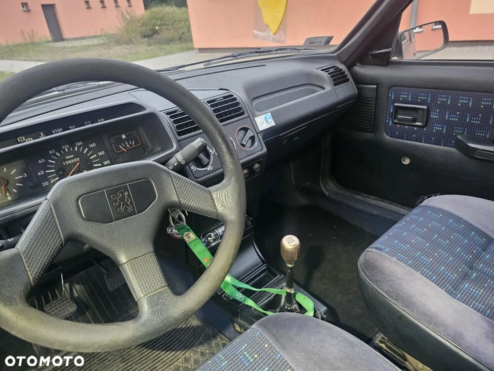 Peugeot 205 1.1 Look - 8